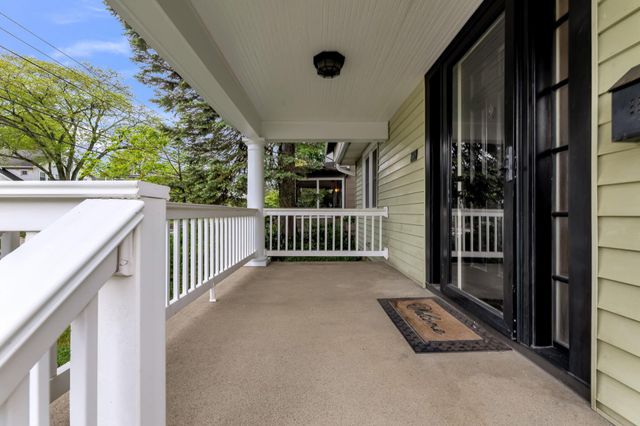 2908 Indianola Avenue, Columbus, OH 43202