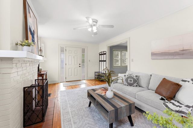 2908 Indianola Avenue, Columbus, OH 43202
