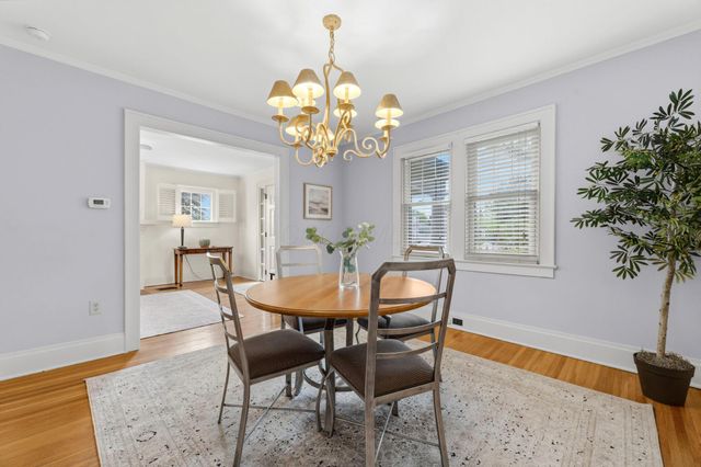 2908 Indianola Avenue, Columbus, OH 43202