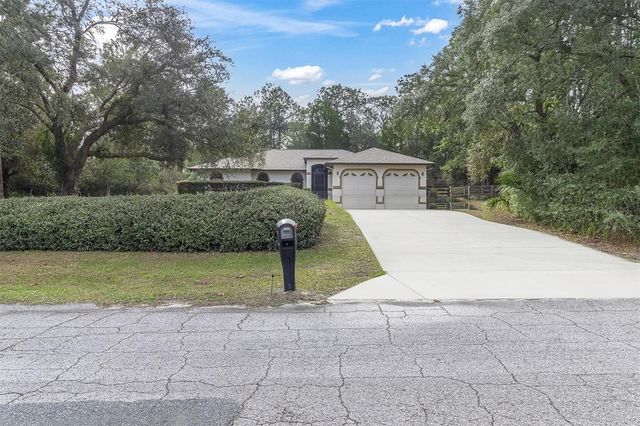 2494 W AXELWOOD DRIVE, Beverly Hills, FL 34465