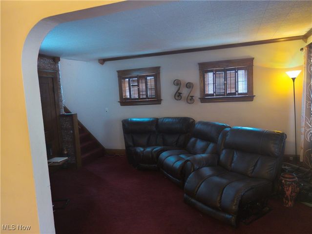 4318 W 49th Street, Cleveland, OH 44144