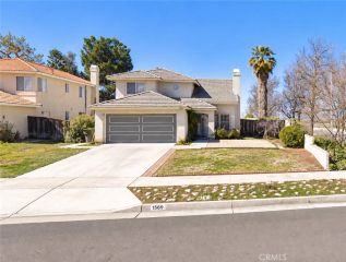1569 Woodbury, Redlands, CA 92374