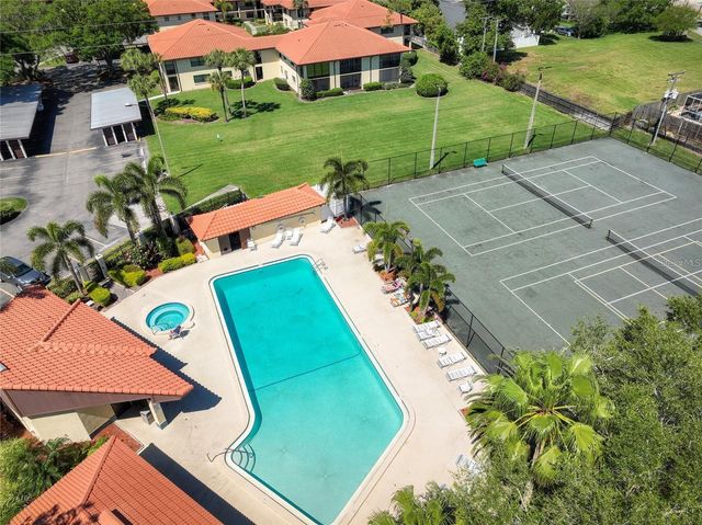 1712 HAMMOCK PINE BOULEVARD 1712, Clearwater, FL 33761