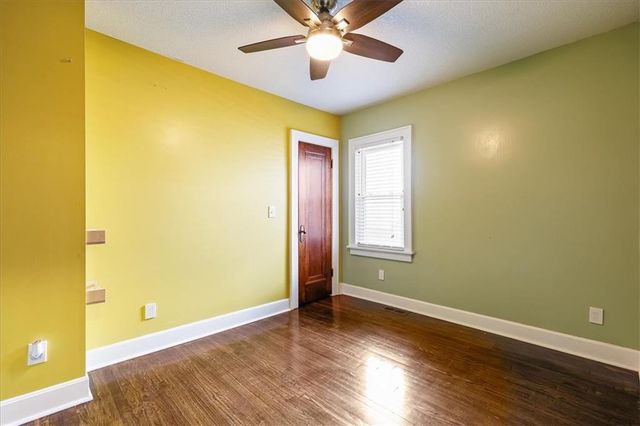 8315 Paseo Boulevard, Kansas City, MO 64131