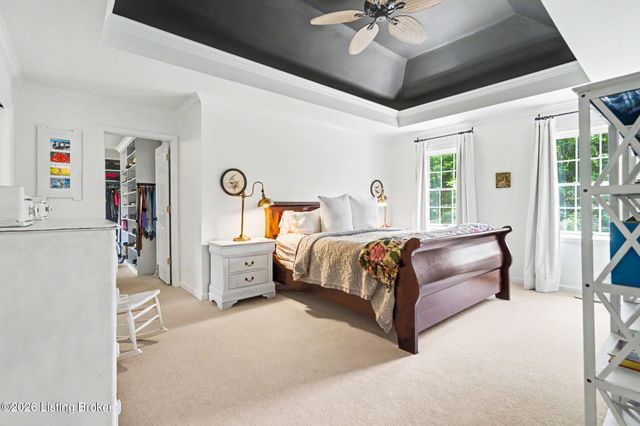 6903 Chartwell Ct, Louisville, KY 40241