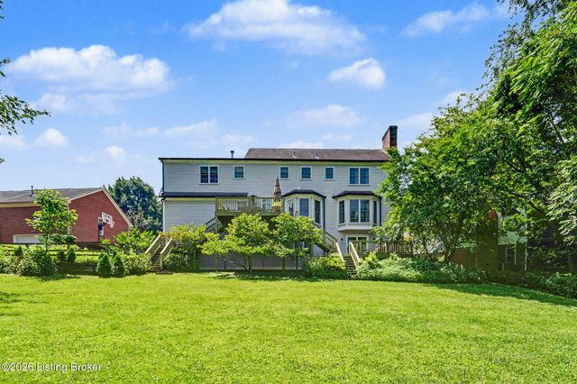 6903 Chartwell Ct, Louisville, KY 40241
