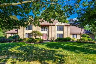 565 Ghentwood Drive, Akron, OH 44333