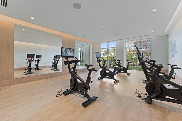 220 Lake Shore Drive 1219, Lake Park, FL 33403