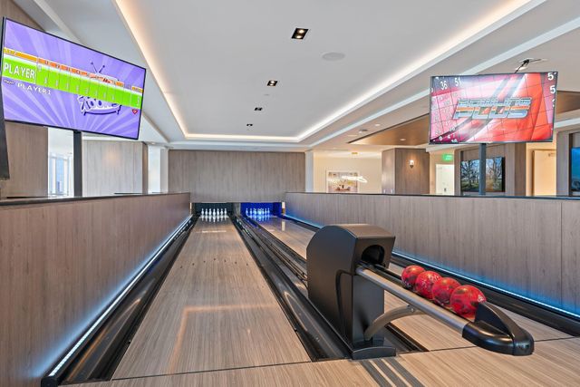 220 Lake Shore Drive 1219, Lake Park, FL 33403