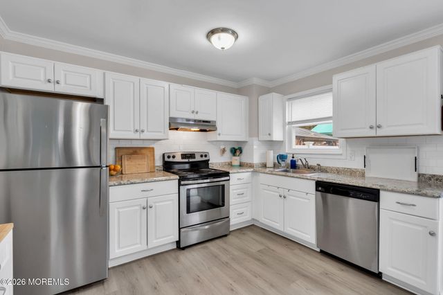 809 Birch Street, Lakehurst, NJ 08733