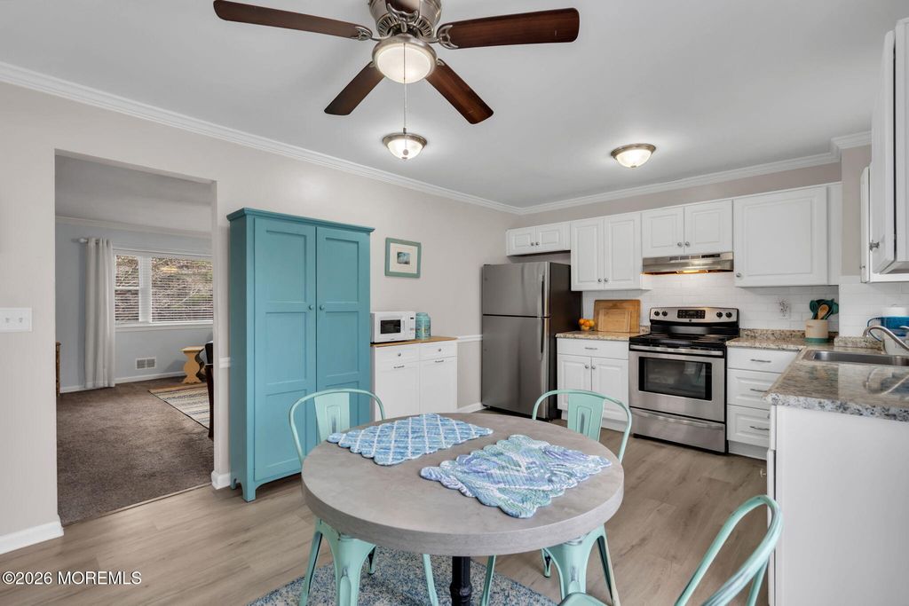 809 Birch Street, Lakehurst, NJ 08733