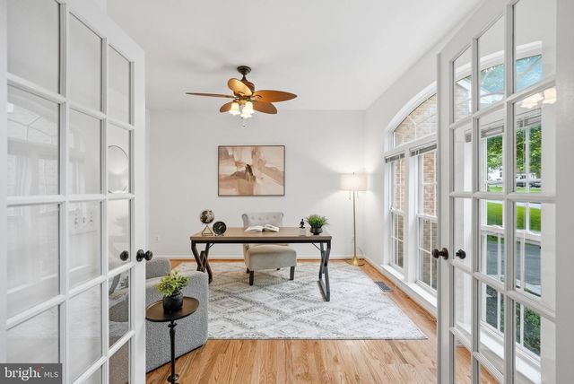 15405 MILTON HALL PL, Manassas, VA 20112