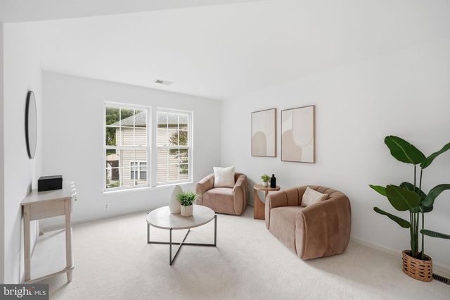 15405 MILTON HALL PL, Manassas, VA 20112