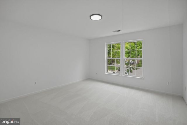 15405 MILTON HALL PL, Manassas, VA 20112