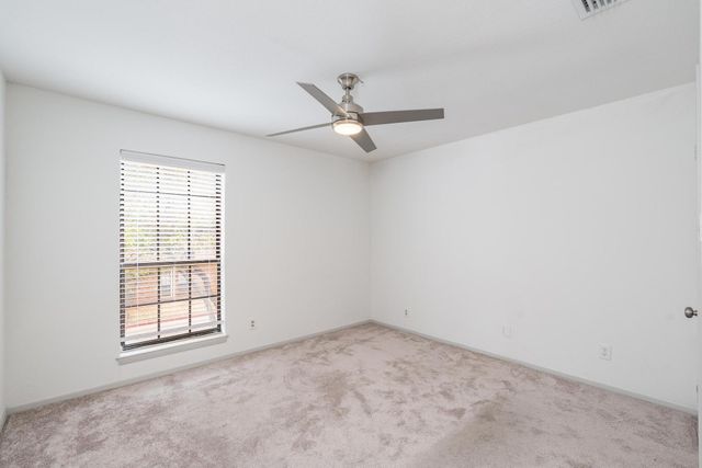 1108 Riverchase Lane 202, Arlington, TX 76011