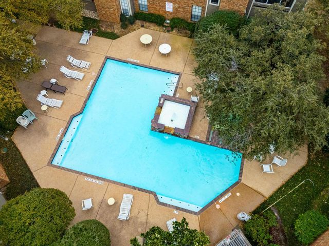 1108 Riverchase Lane 202, Arlington, TX 76011