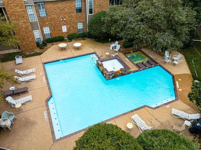 1108 Riverchase Lane 202, Arlington, TX 76011