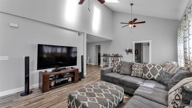 728 W BELMAR STREET, Lakeland, FL 33803