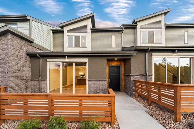 12291 W 58th Court, Arvada, CO 80004