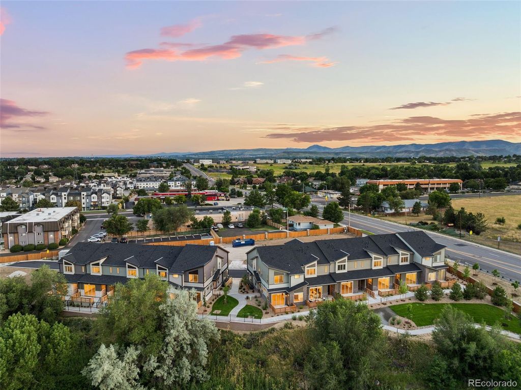 12291 W 58th Court, Arvada, CO 80004