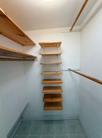 37 Spring Street 37, Lexington, MA 02421