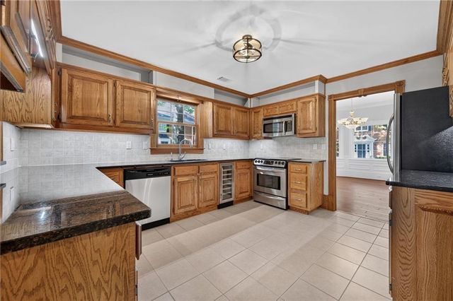 5427 Trentham Drive, Atlanta, GA 30338