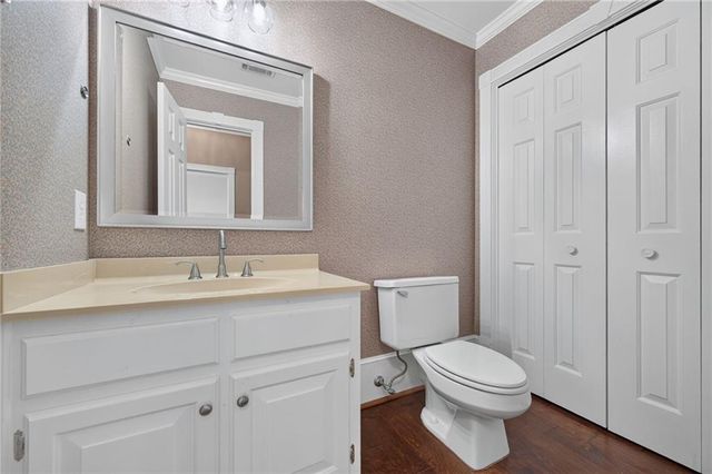 5427 Trentham Drive, Atlanta, GA 30338
