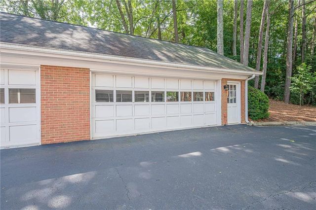 5427 Trentham Drive, Atlanta, GA 30338