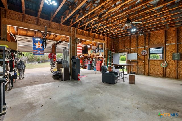 50 S Bear Creek Road, Liberty Hill, TX 78642