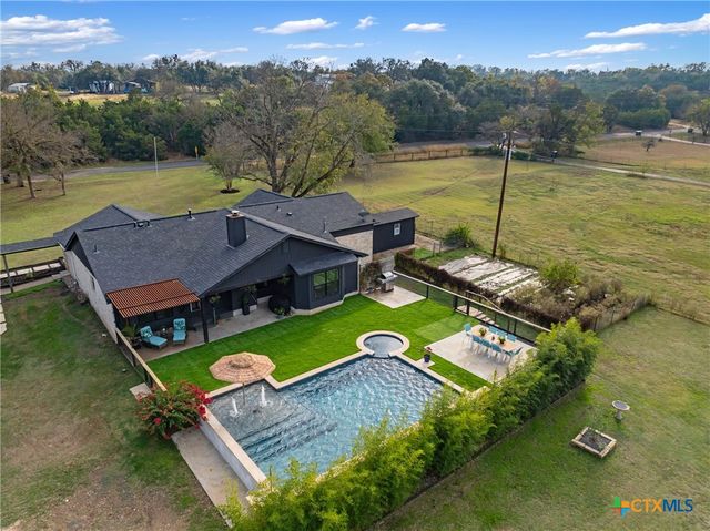 50 S Bear Creek Road, Liberty Hill, TX 78642