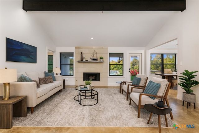 50 S Bear Creek Road, Liberty Hill, TX 78642