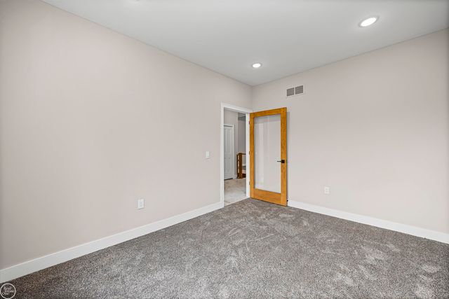 6519 Jamie Lane, Grand Blanc, MI 48439