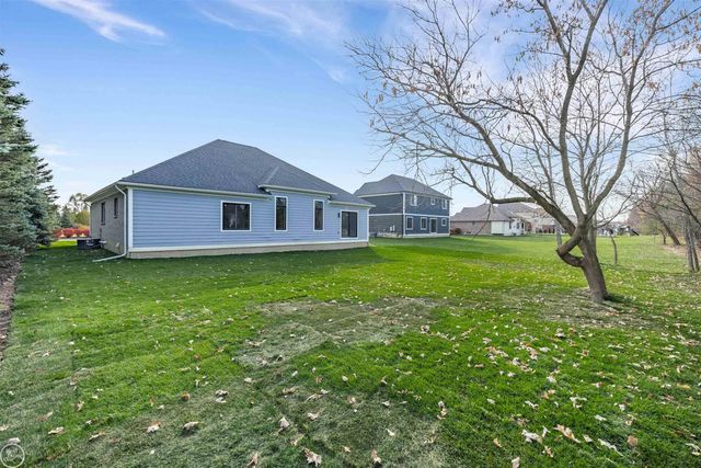 6519 Jamie Lane, Grand Blanc, MI 48439