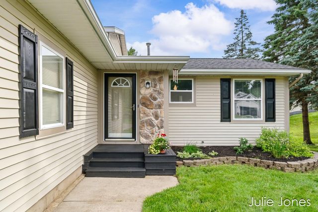 1554 Wakely Street Ne, City Of Grand Rapids, MI 49505