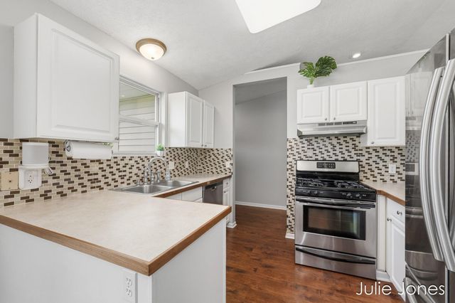 1554 Wakely Street Ne, City Of Grand Rapids, MI 49505