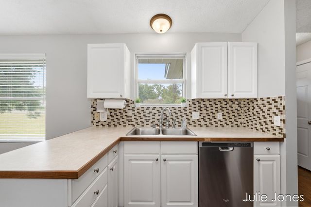 1554 Wakely Street Ne, City Of Grand Rapids, MI 49505