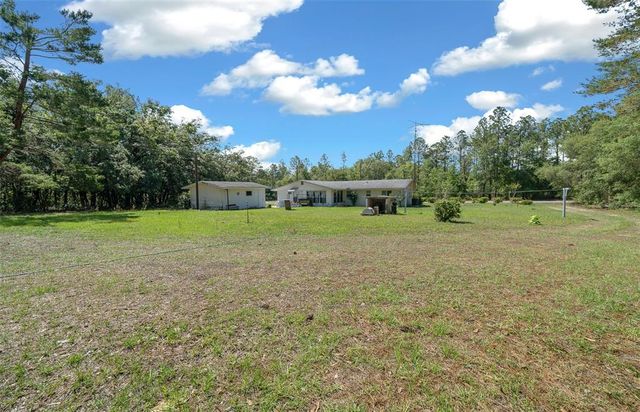 23737 NW MALLARD AVENUE, Dunnellon, FL 34431