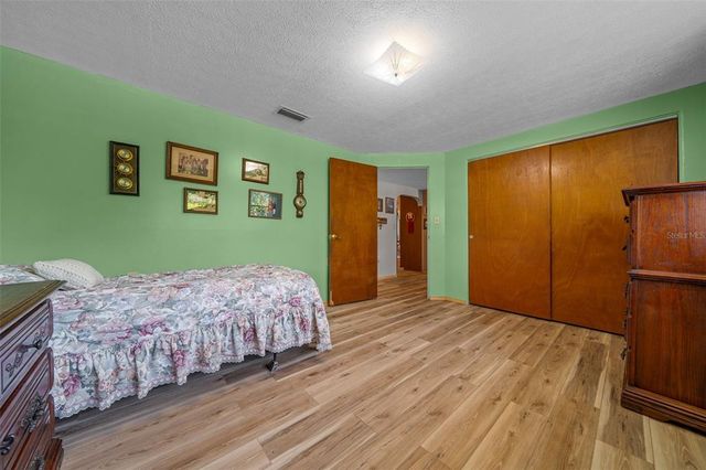 23737 NW MALLARD AVENUE, Dunnellon, FL 34431