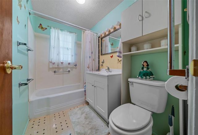 23737 NW MALLARD AVENUE, Dunnellon, FL 34431
