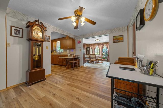 23737 NW MALLARD AVENUE, Dunnellon, FL 34431