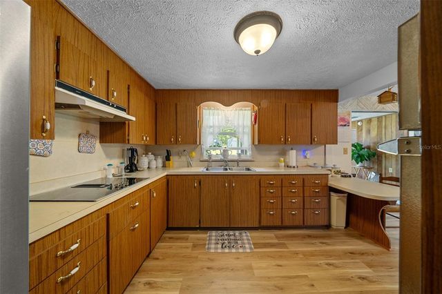 23737 NW MALLARD AVENUE, Dunnellon, FL 34431