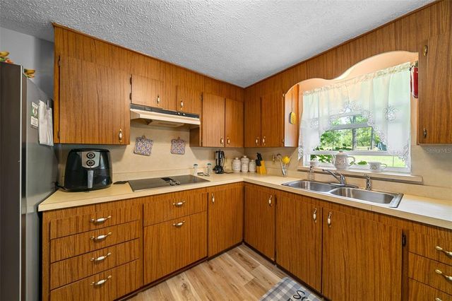 23737 NW MALLARD AVENUE, Dunnellon, FL 34431