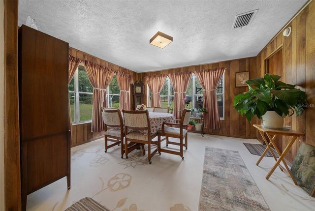 23737 NW MALLARD AVENUE, Dunnellon, FL 34431