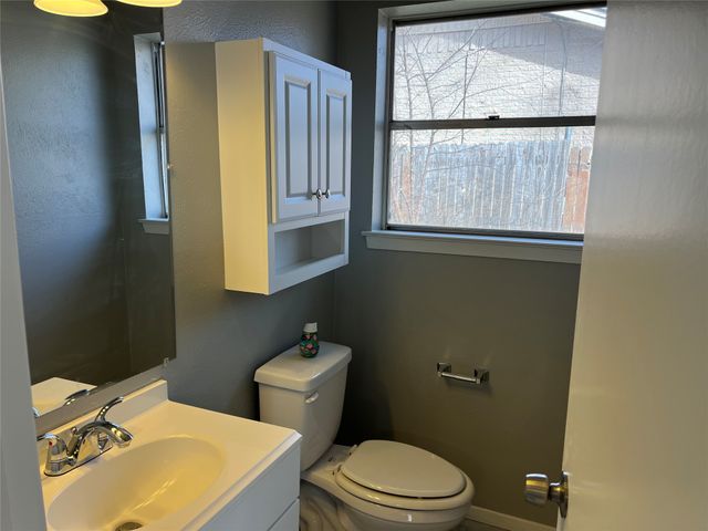 1314 Janann Avenue, Arlington, TX 76014