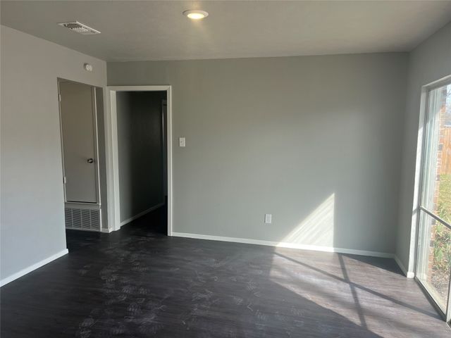 1314 Janann Avenue, Arlington, TX 76014