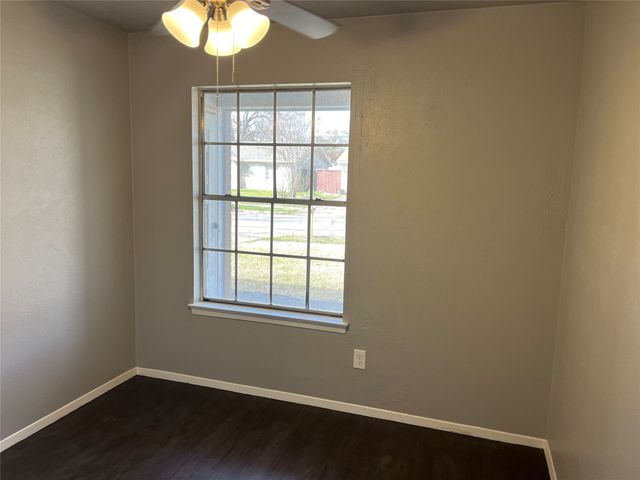 1314 Janann Avenue, Arlington, TX 76014