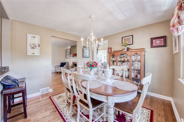 226 Coleen Dr, Pleasant Hills, PA 15236