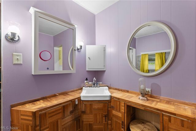23339 W 23rd Street, Bellaire, OH 43906