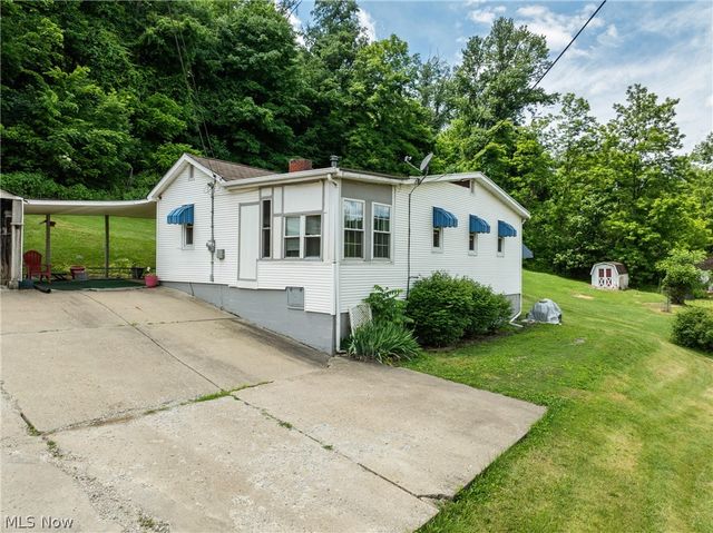 23339 W 23rd Street, Bellaire, OH 43906