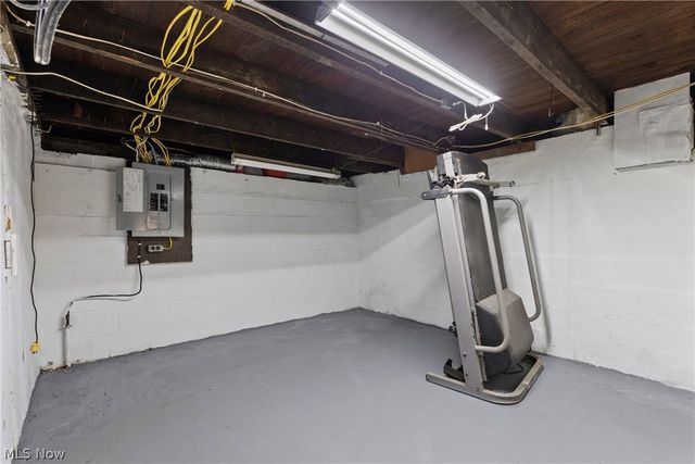 23339 W 23rd Street, Bellaire, OH 43906